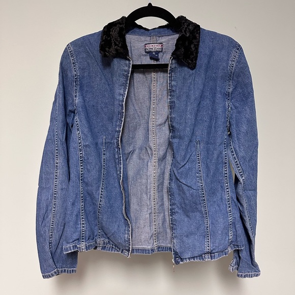 Denim jacket - Picture 2 of 5
